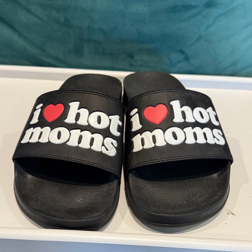 Zumiez Black and Red Slide Sandals